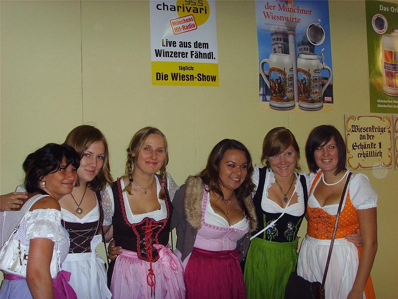 01_Oktoberfest080920.jpg